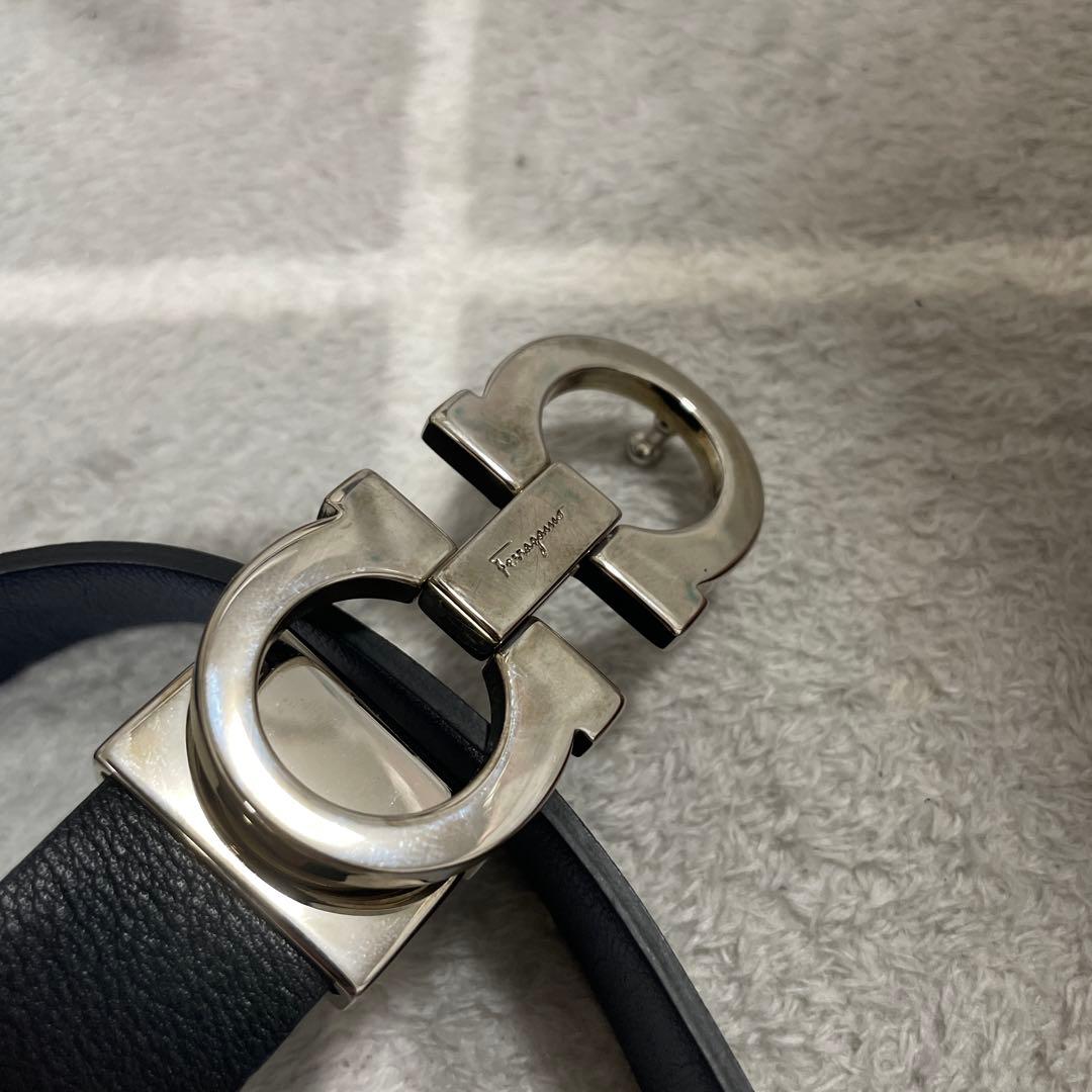 Ferragamo ブラックベルト　早い者勝ち
