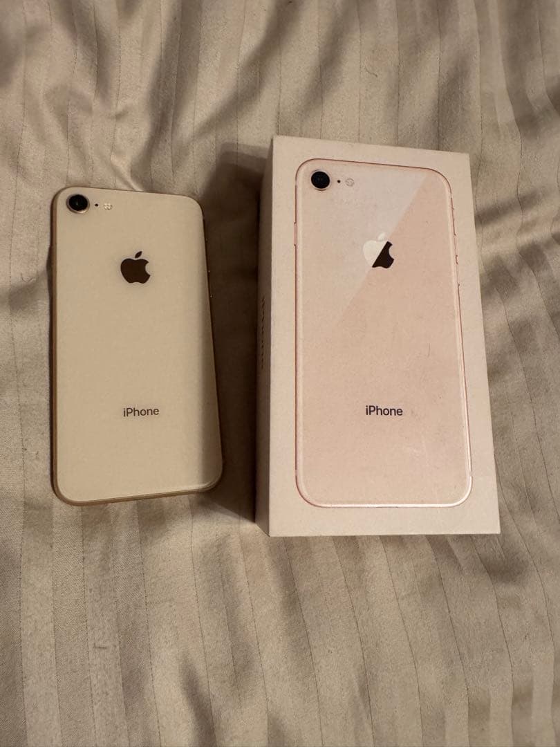 iPhone 8 ゴールド 64GB 本体 箱付き