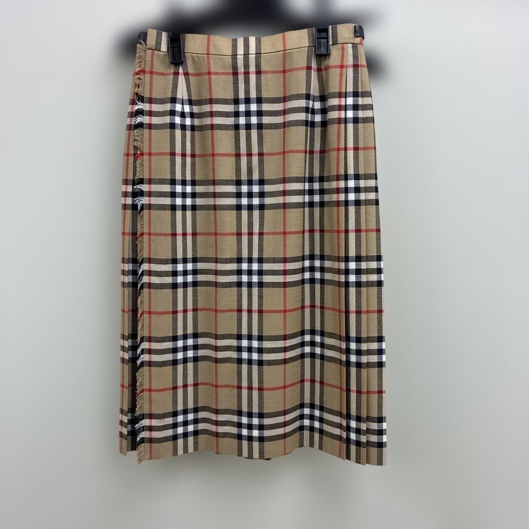 未使用　Burberry London ラップスカート　ノバチェック　ベージュ