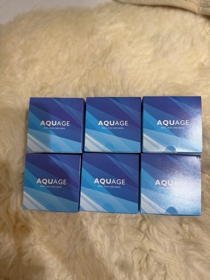 アウラ　アクアージュ　オールインワンジェル