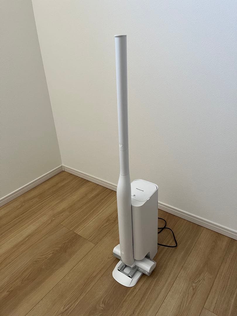 パナソニック　スティッククリーナー　充電式　コードレス掃除機　Panasonic