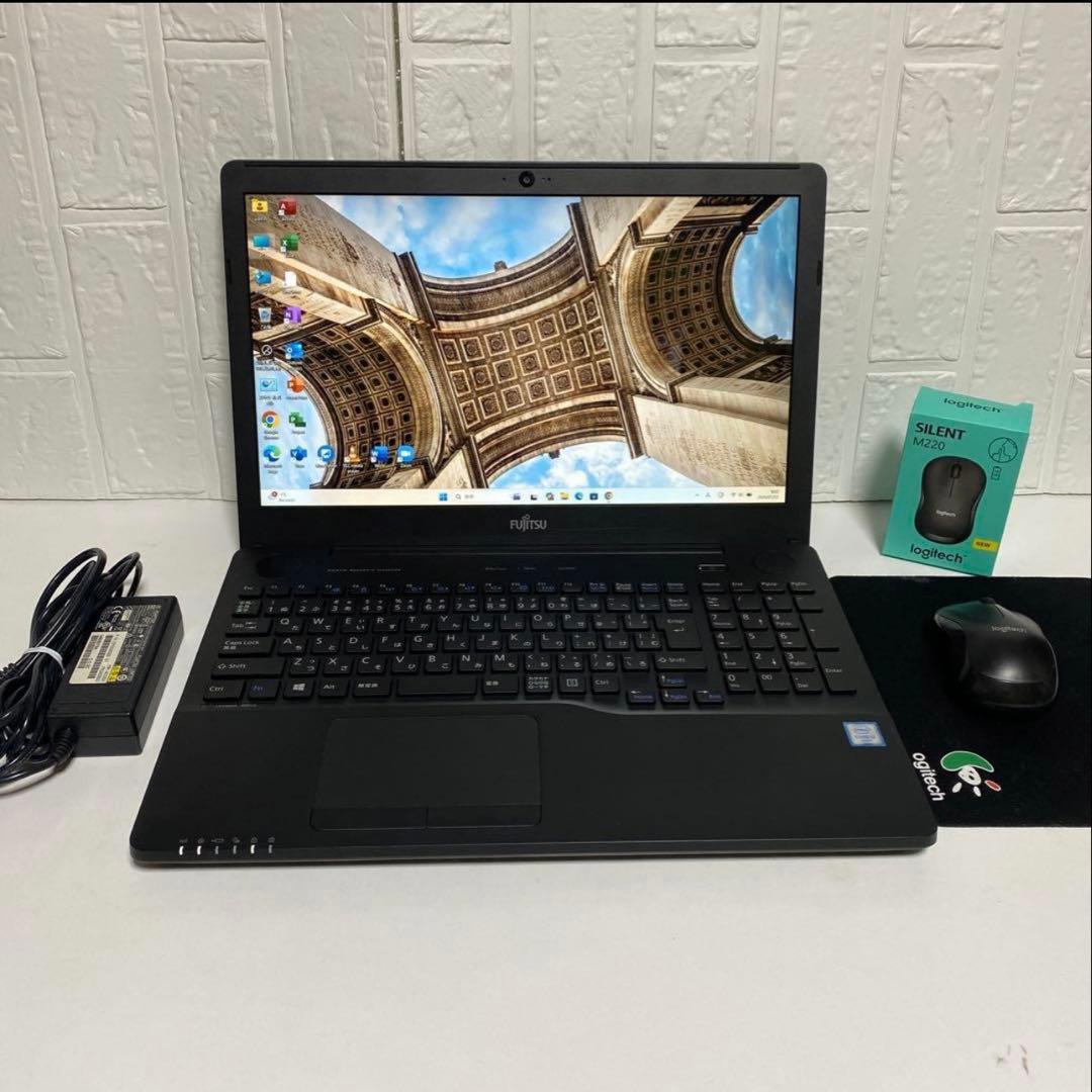 Windows11 オフィス付　高速起動SSD FHD画面　美品富士通ノートPC