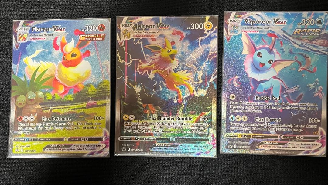 ポケモンカード　夏ポケカ　海外版　ブースター　サンダース　シャワーズ