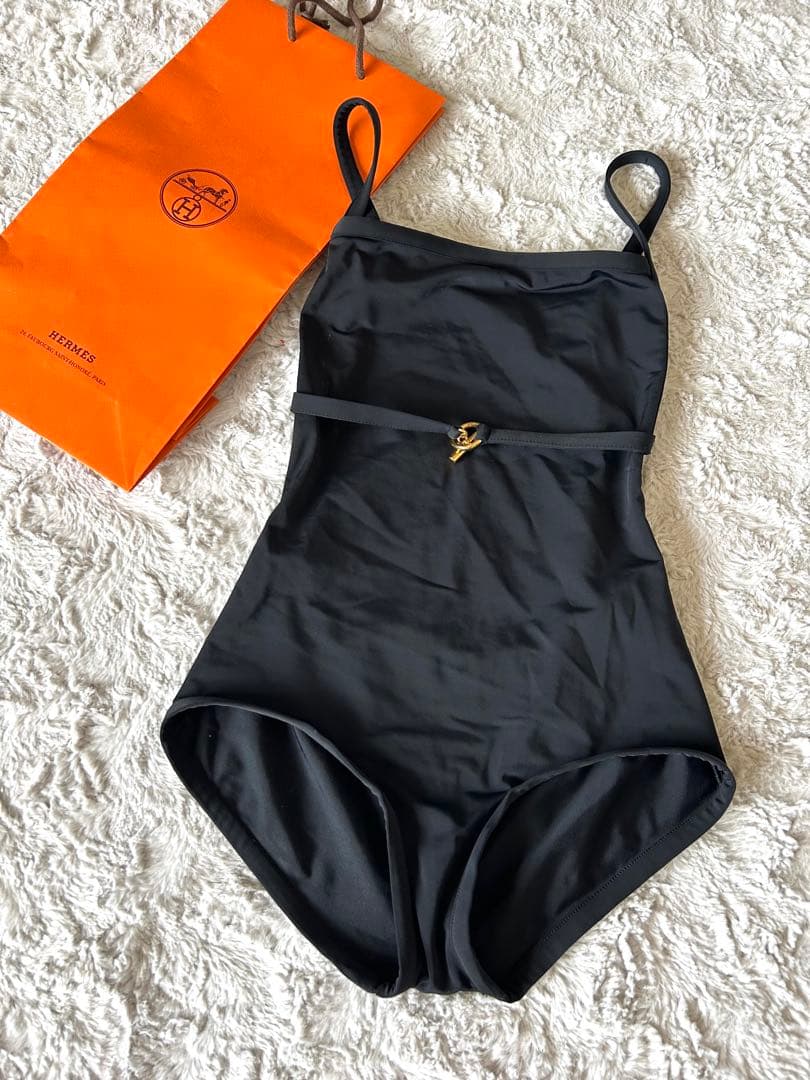 エルメスのスイムウェア