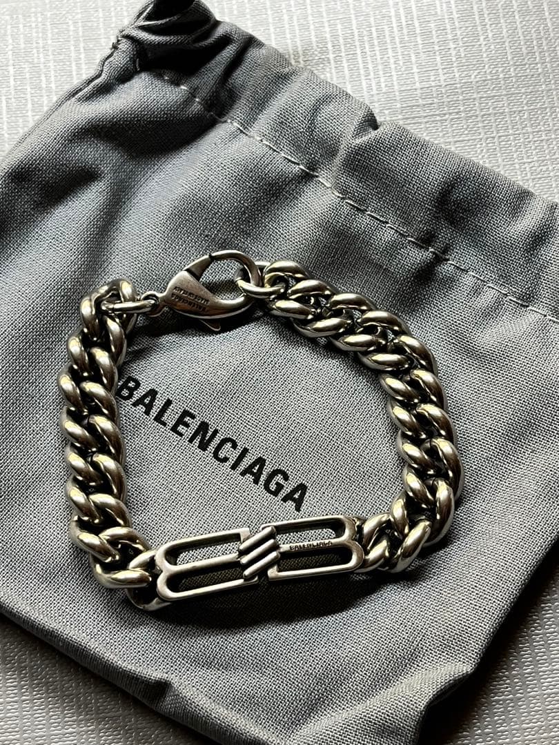 アクセサリー Hug