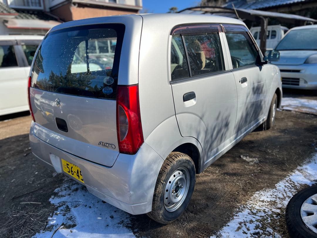 スズキアルト　MT★車検令和8年7月★2WD