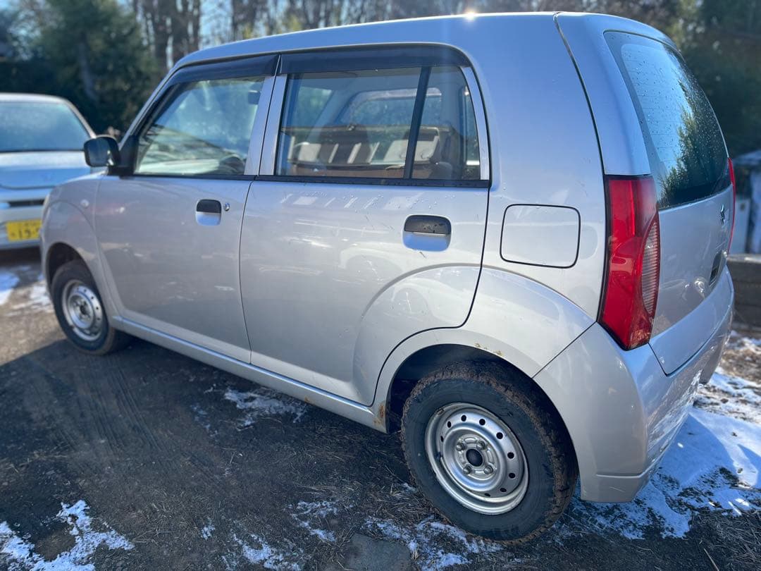 スズキアルト　MT★車検令和8年7月★2WD