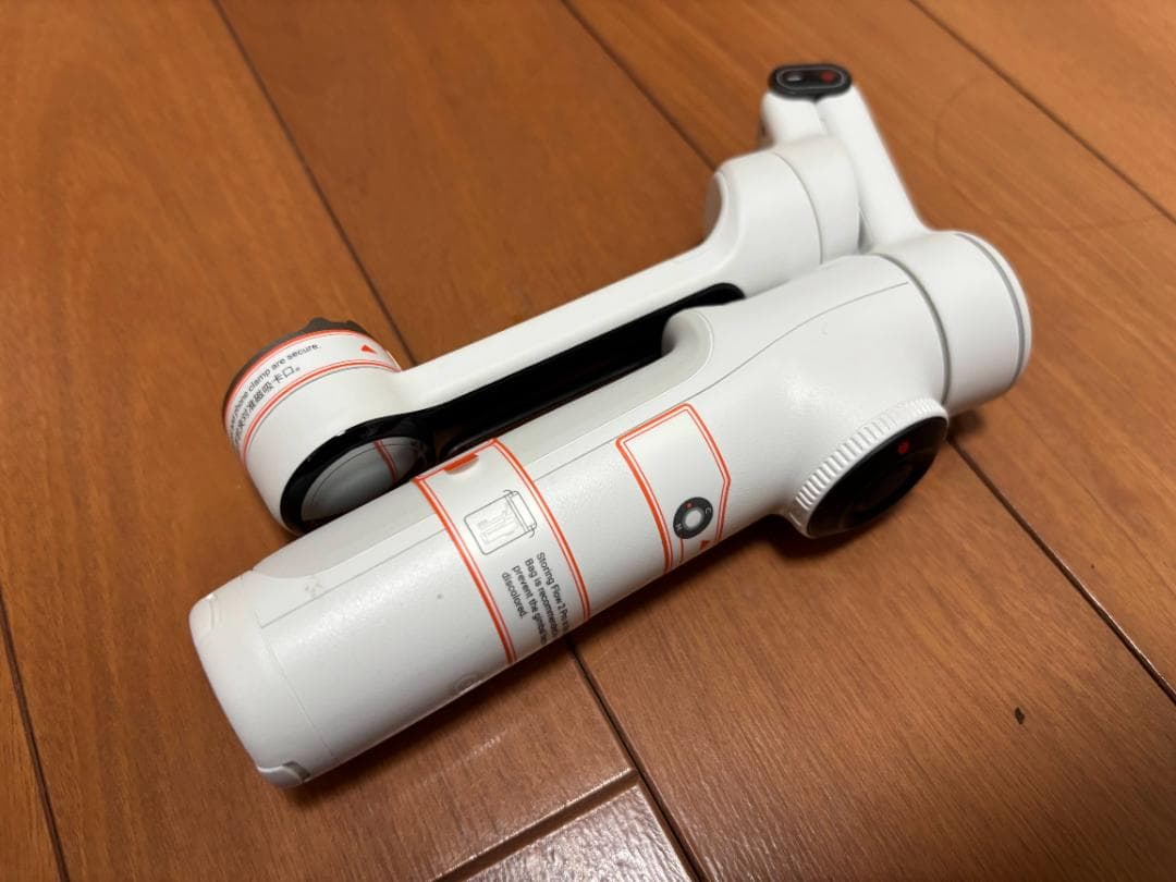 【ほぼ新品】insta360 flow 2 pro＋磁気スマートフォンマウント