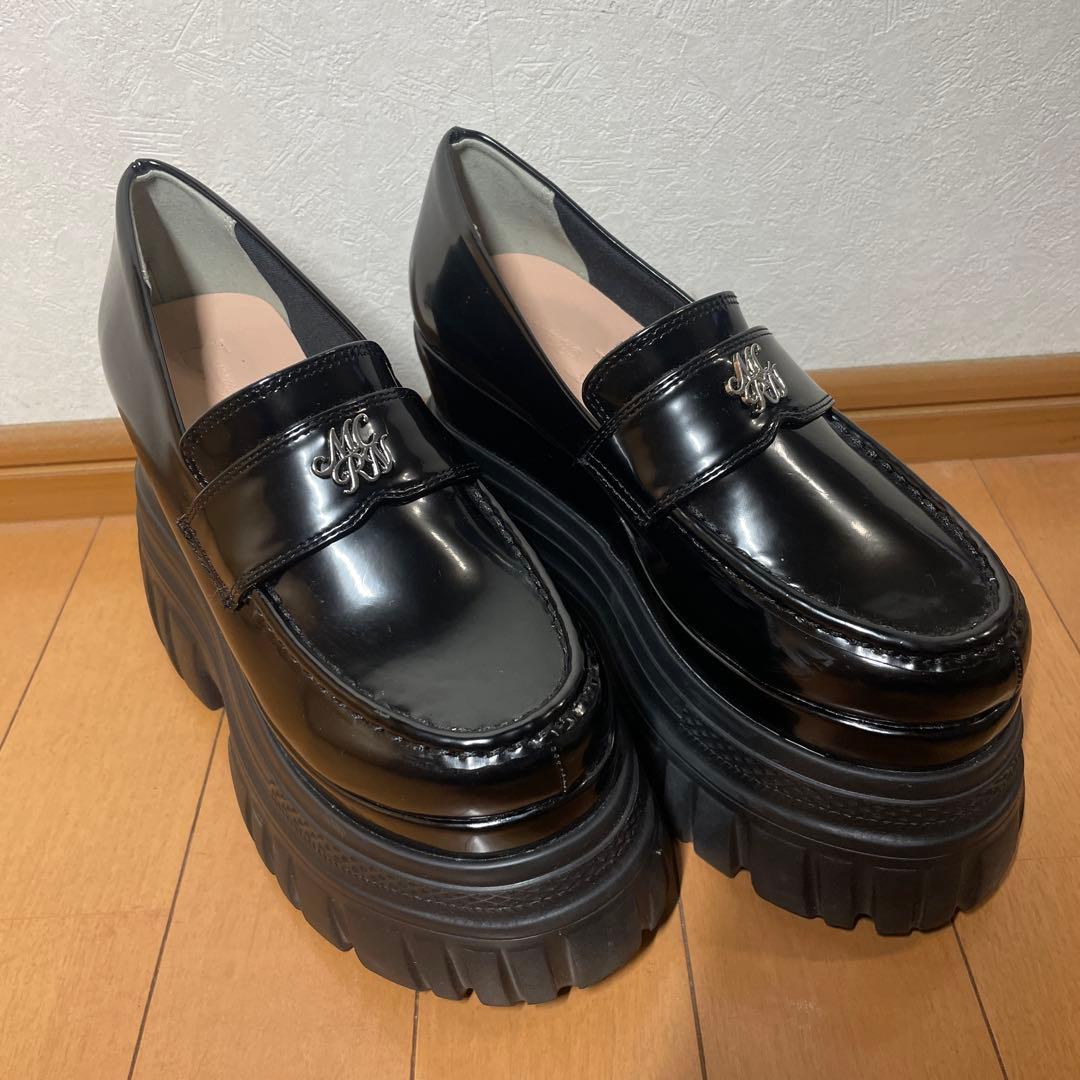 michellMacaron ミシェルマカロン 史上最強盛れる厚底ローファー