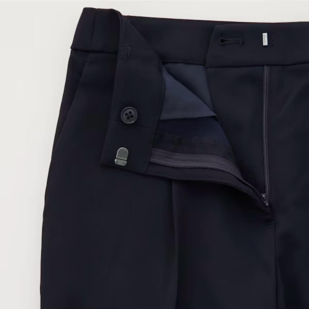 PLST ノーカラー　スーツ　コンフォートリュクス　カラーレスジャケット　パンツ