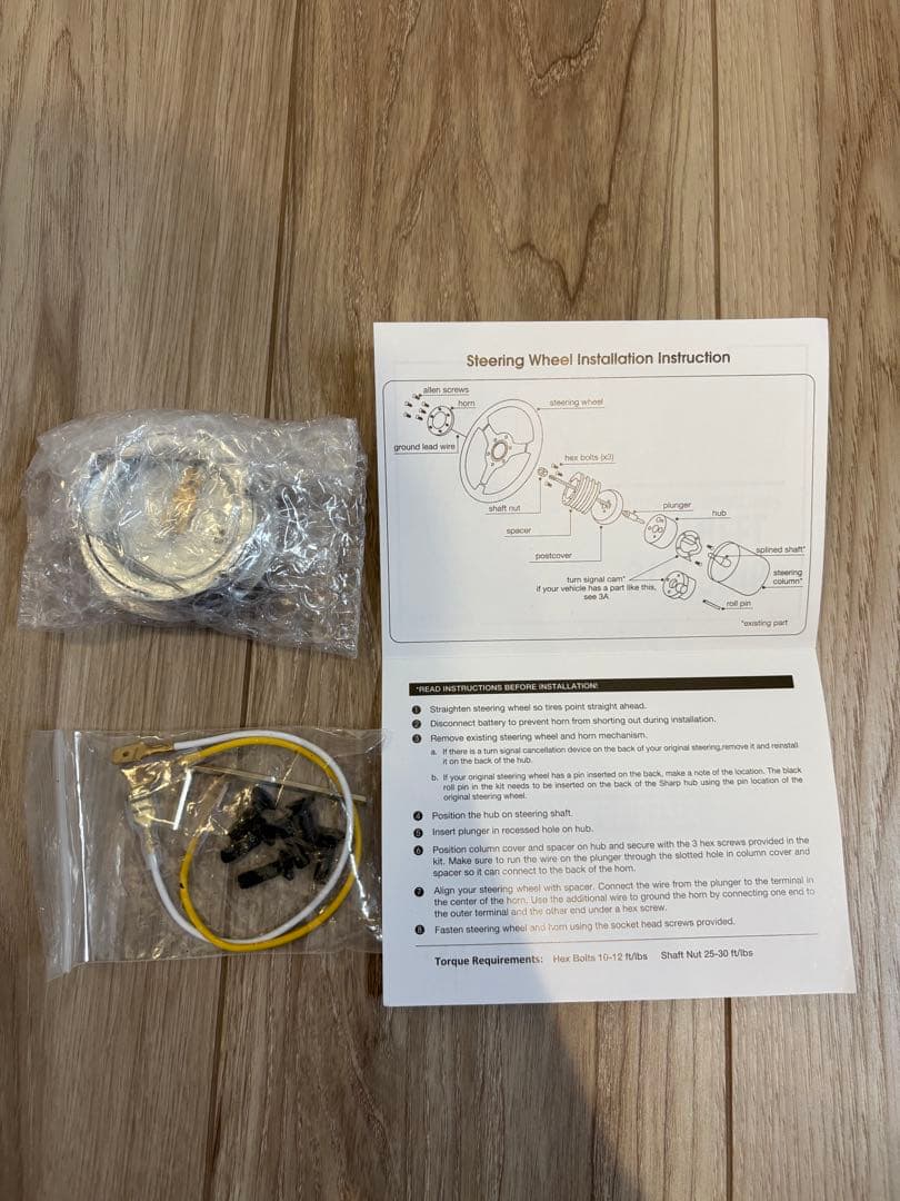 ウッドステアリング 360mm ブラック 新品未使用