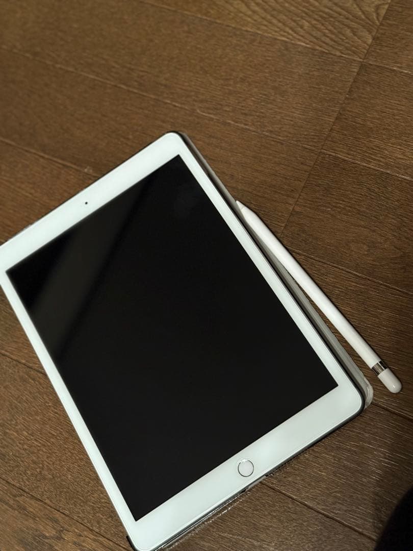 Apple iPad 第7世代 32GB ApplePencil付　SIMフリー
