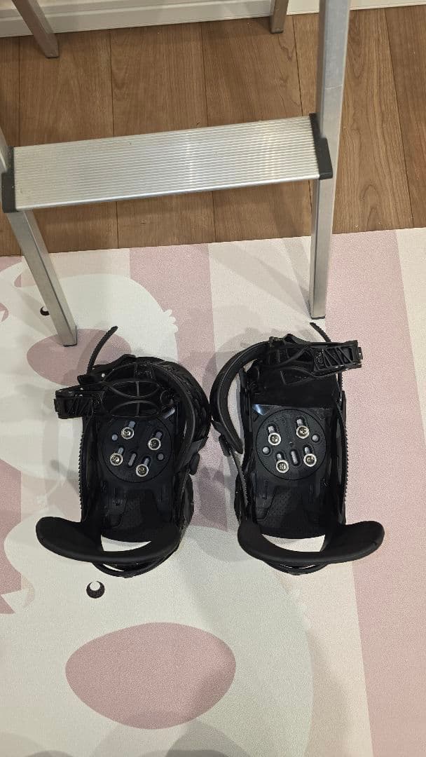 20-21 SALOMON HOLOGRAM Mサイズ スノーボードビンディング