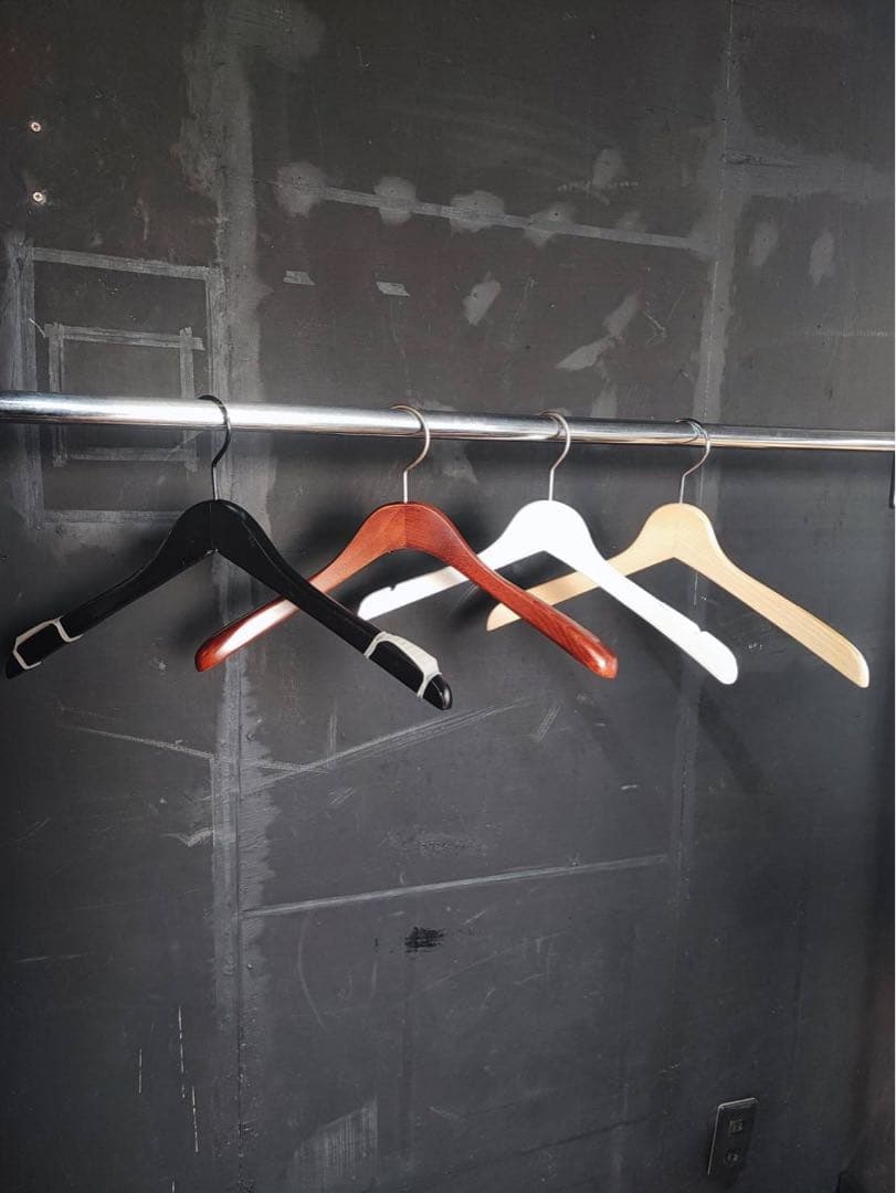 木製ハンガー　ハンガーまとめ売り　ハンガー　ブラウン　100本　4色