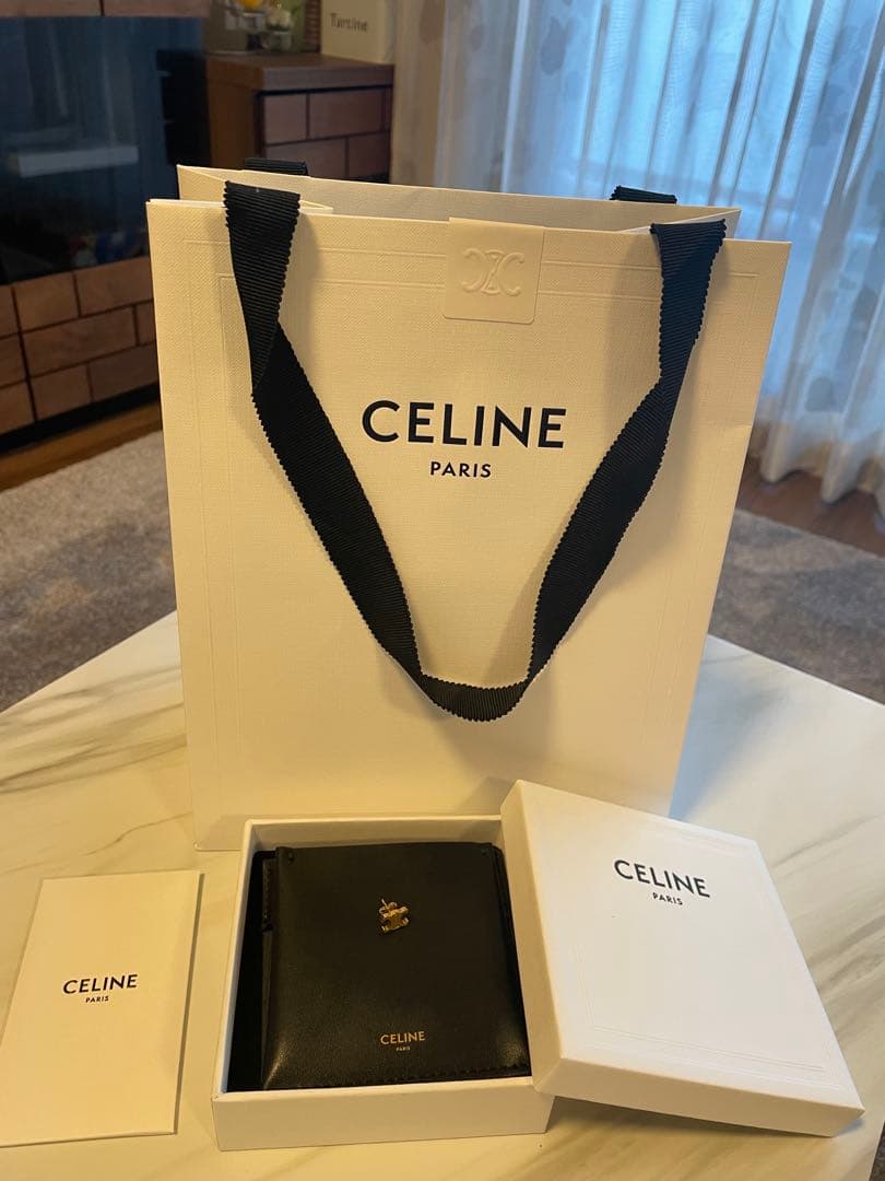 CELINE トリオンスタッズゴールドピアス(片耳用)
