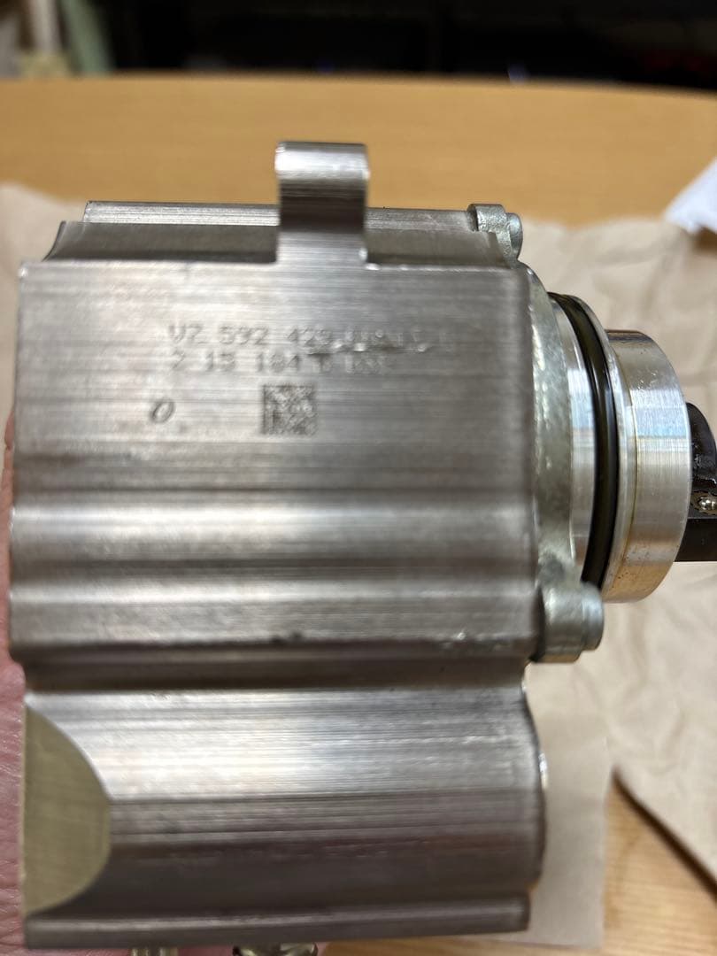 R56 後期 高圧ポンプ