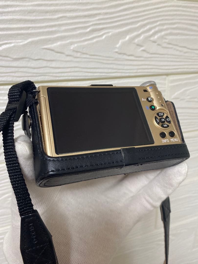 【美品】PENTAX ミラーレス一眼 Q-S1 ゴールド レザー