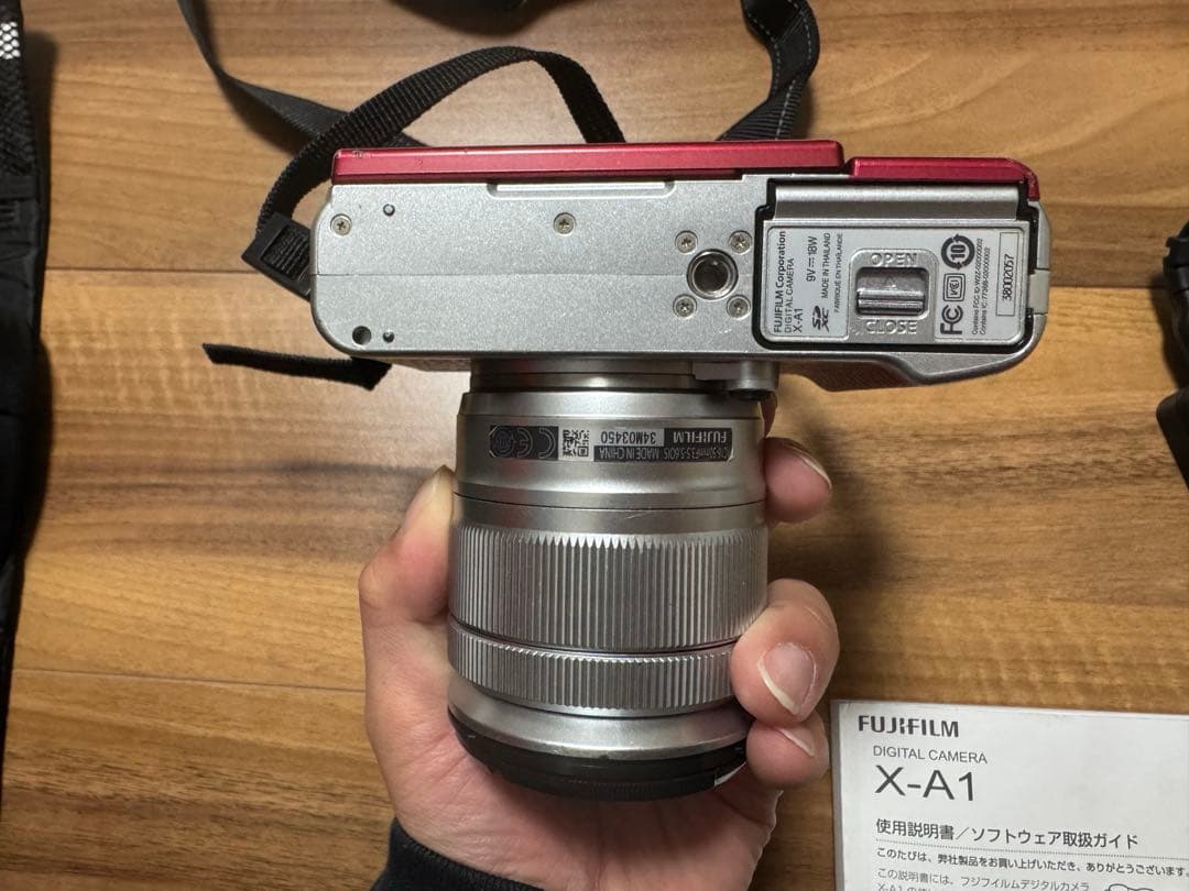 (おーすけ)FUJIFILM X-A1 レンズキット　おまけレンズ付き