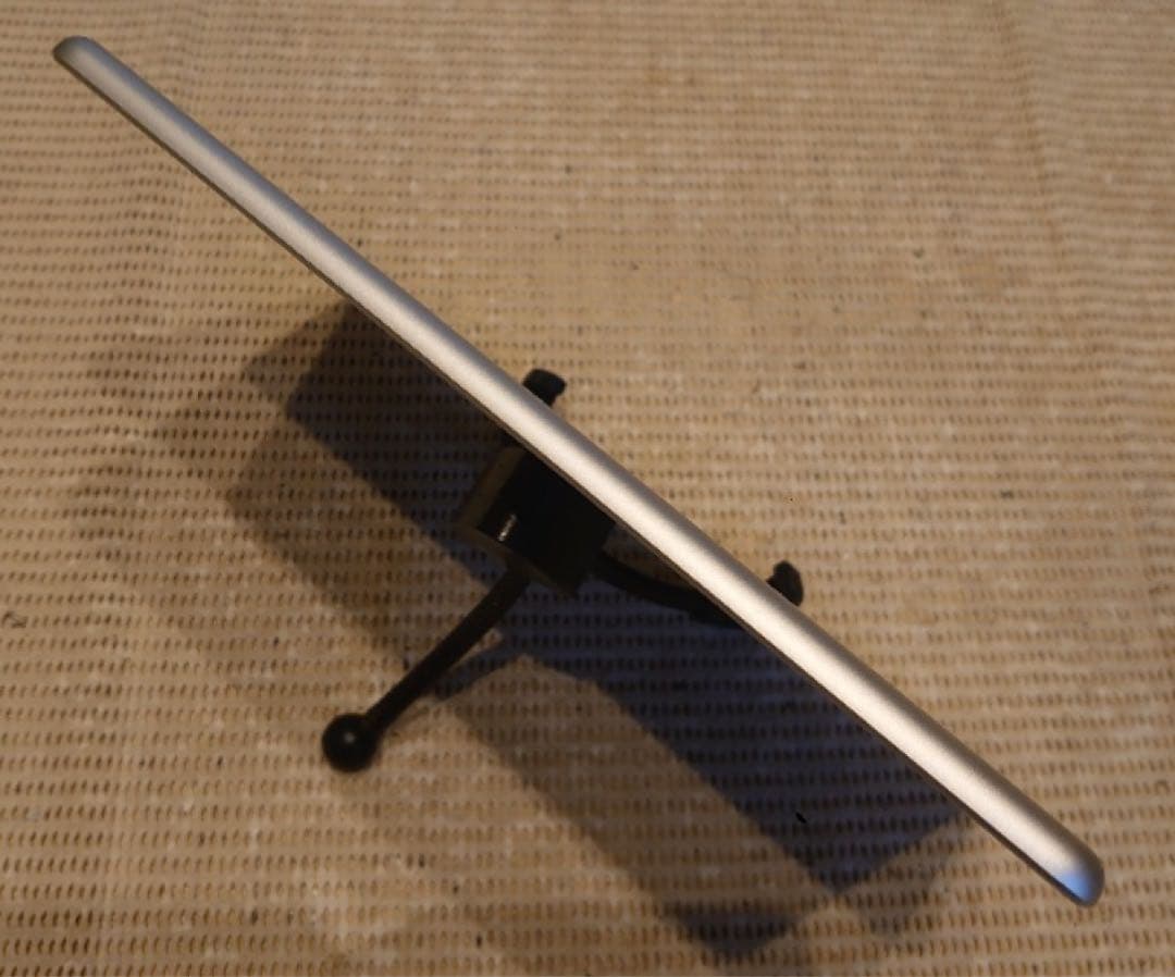 完動品SIMフリーiPad第5世代(A1823)本体32GB送料込W47Z3