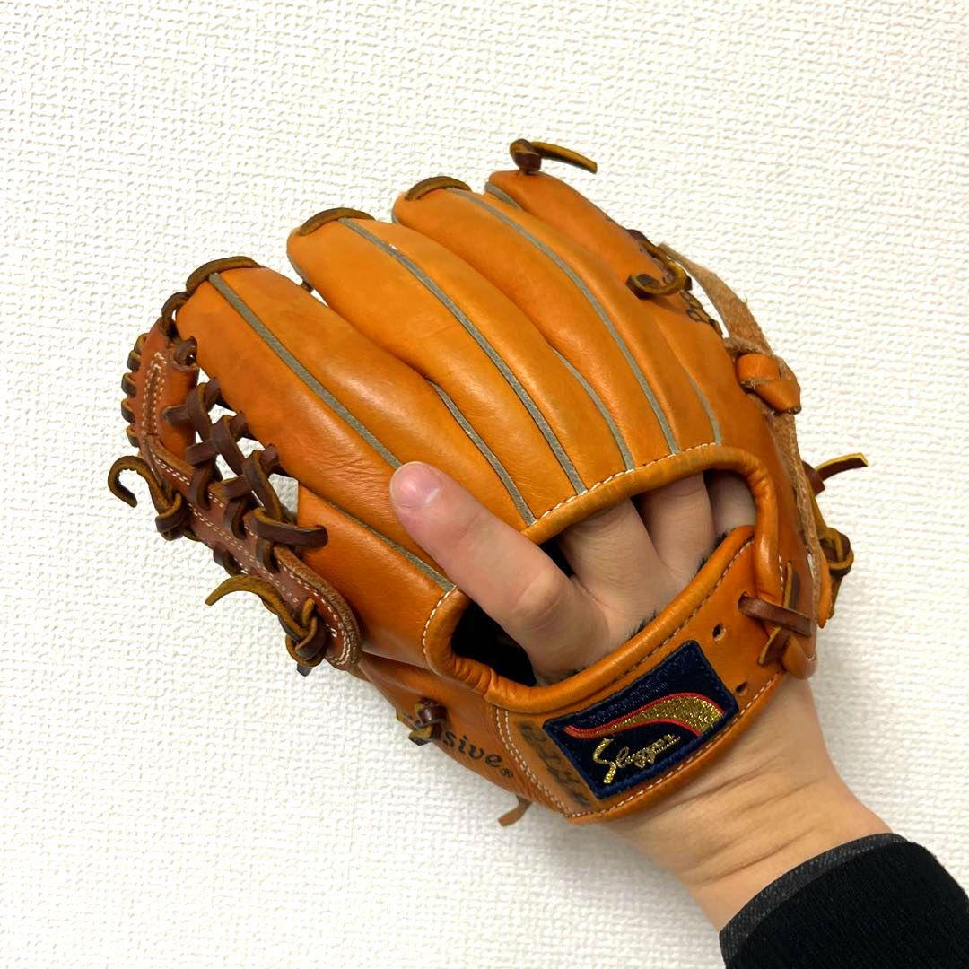 842 スラッガー 型抜群 硬式兼軟式 少年 内野手用グローブ 左投げ