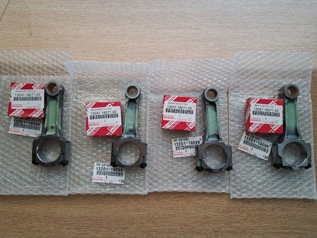 4A-GZE コンロッド×4本 トヨタAE92、AW11など 子メタル付き