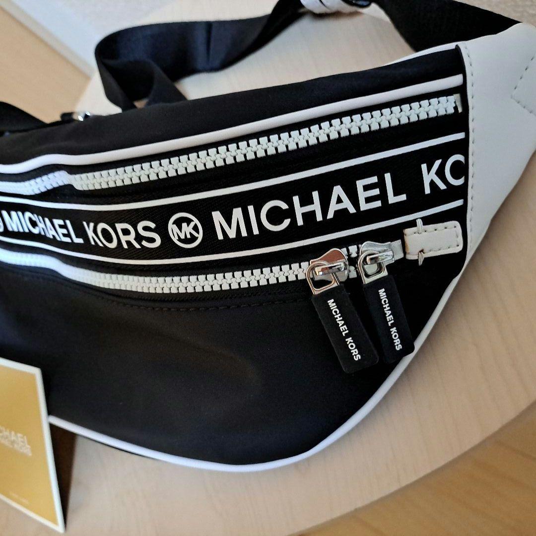 MICHAEL KORS マイケル・コースボディバッグ・ウエストポーチ 未使用