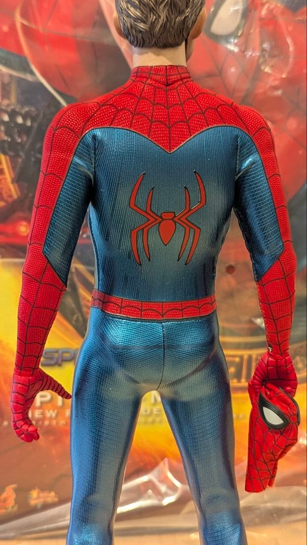 ホットトイズ スパイダーマン ニュー・レッド＆ブルースーツ MMS679