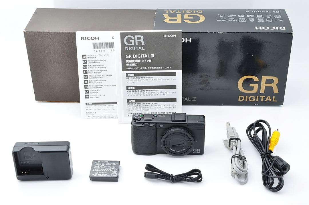 ■ ショット数14回 ■ RICOH GR DIGITAL III《 元箱付》