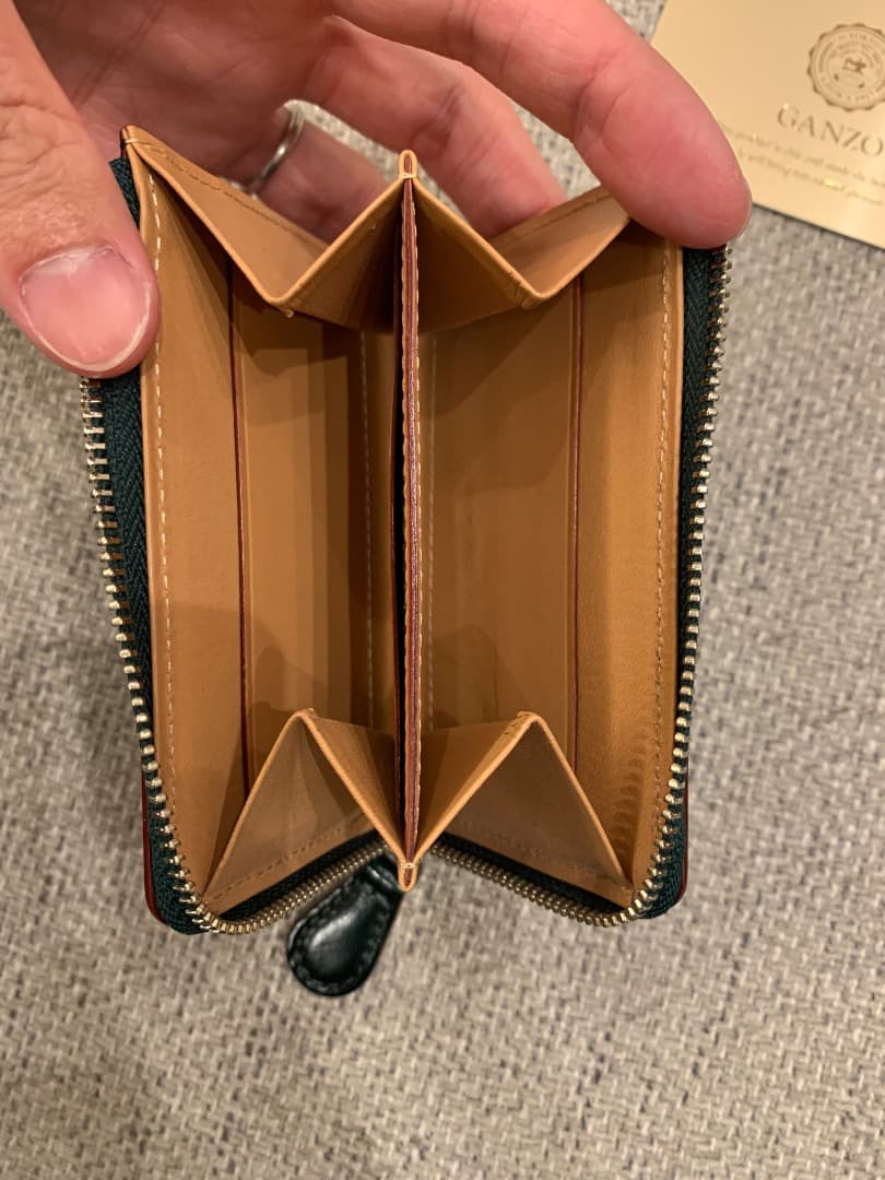 ガンゾ　コードバンL字ファスナー小銭入れ