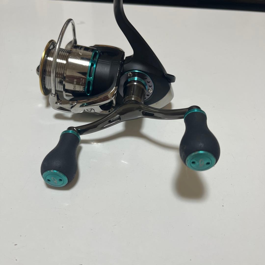 ダイワ エメラルダス コロッサル 2508RH エギング