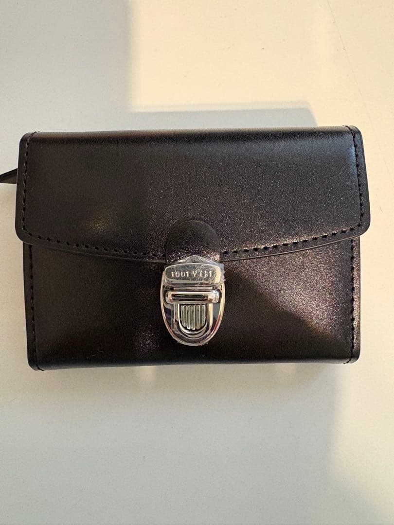 ゆ*ち様 Tout y est ウォレット