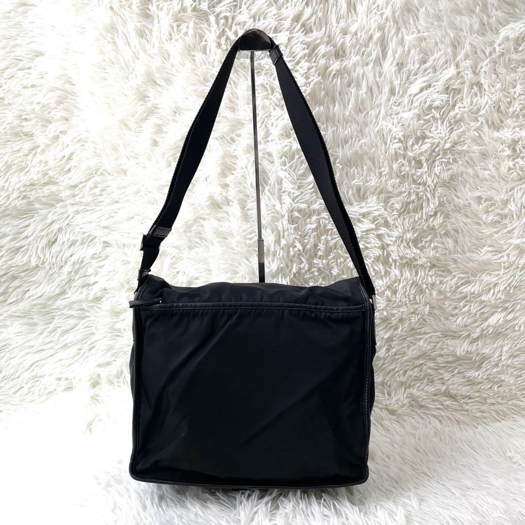 asumi　プラダ ショルダー 三角ロゴ レザー ナイロン A4収納 黒