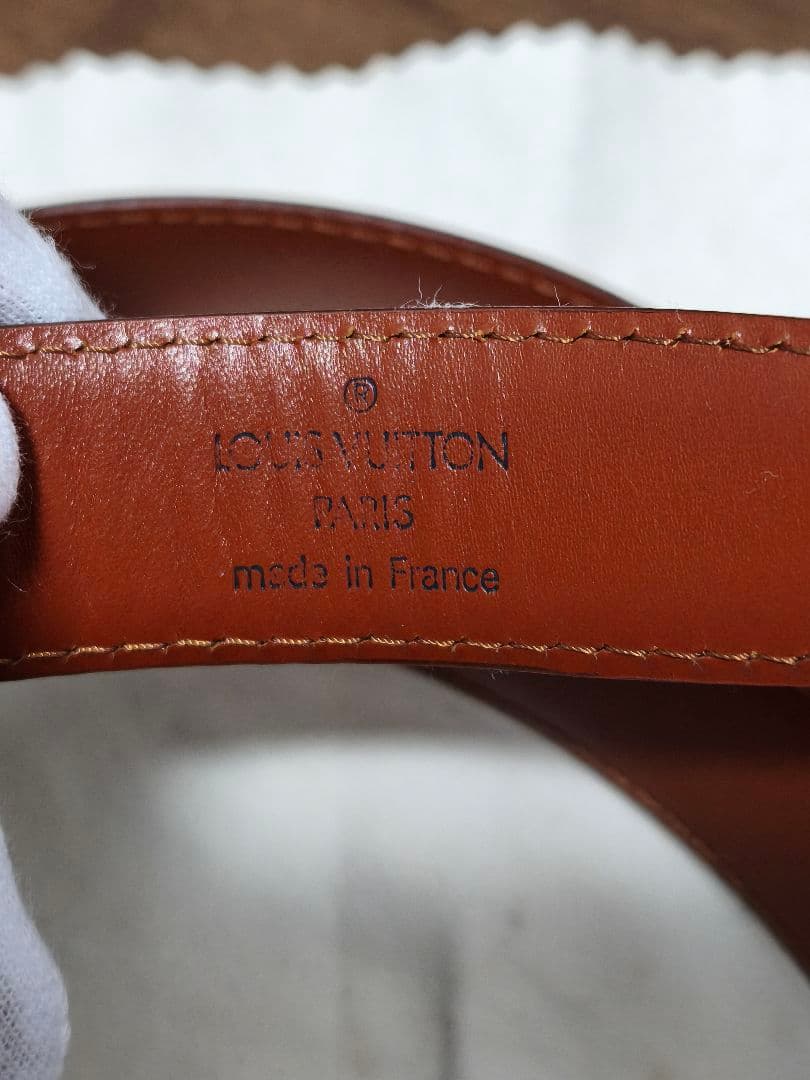 キャメル　LOUIS VUITTON エピサンチュール