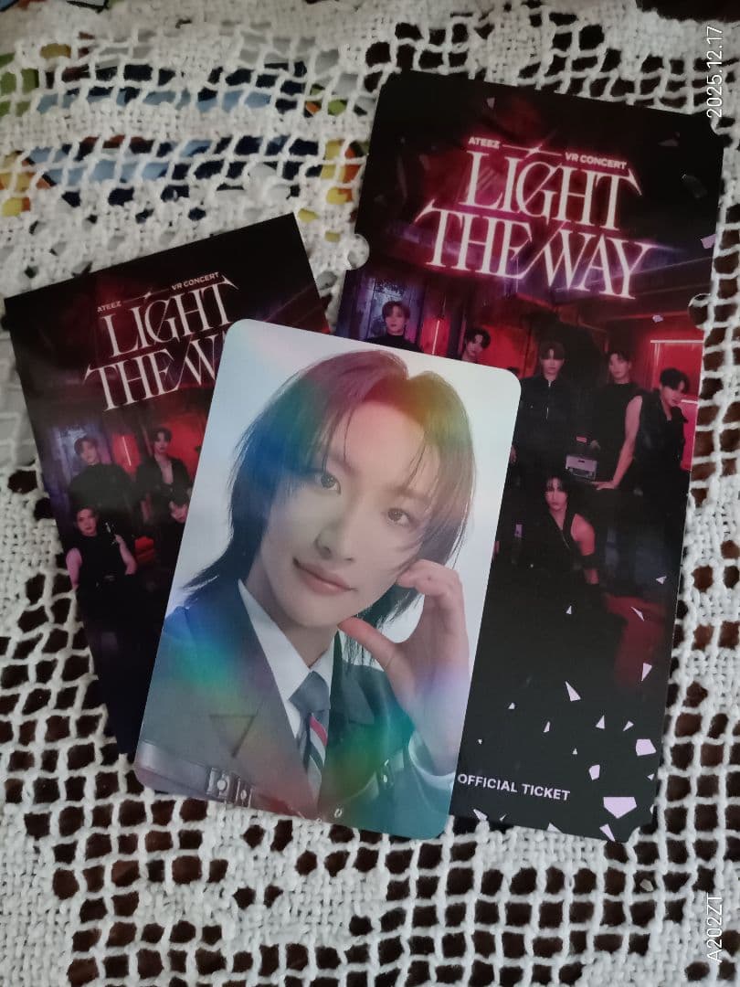 LIGHT THE WAY VR入場特典ホロスペシャルトレカ