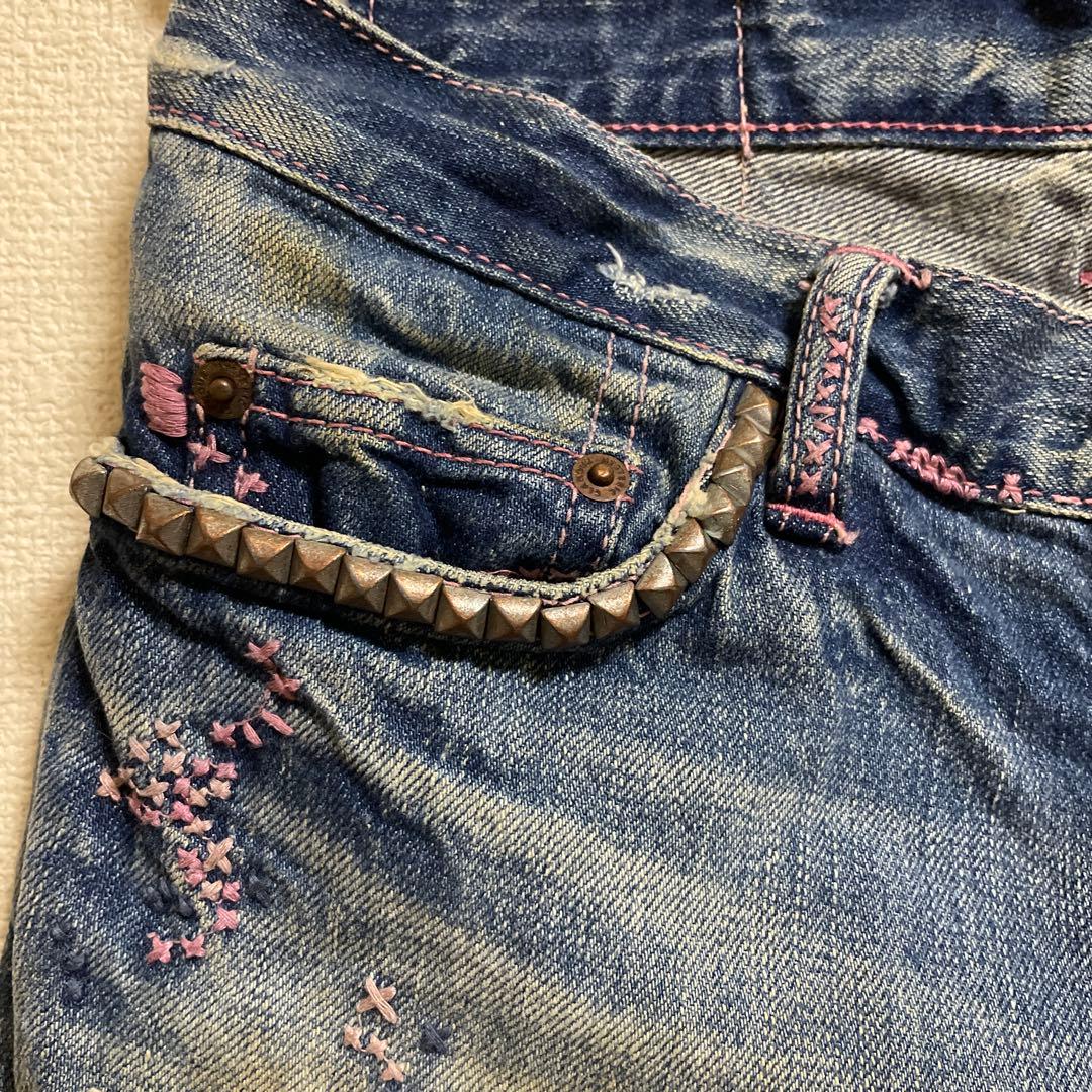 Hysteric Glamour フレアデニム　スタッズ付き　ダメージデニム