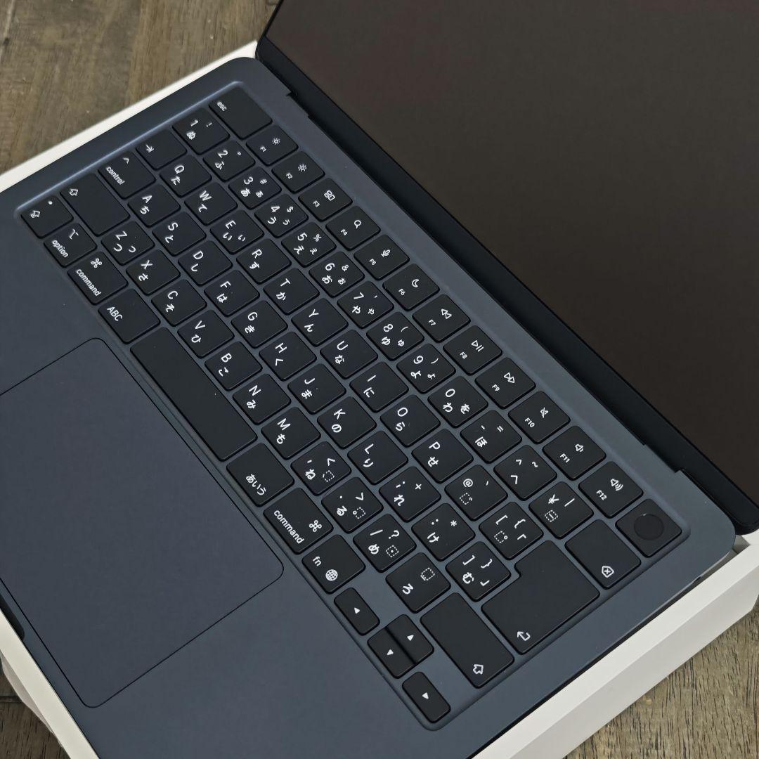 【ほぼ未使用】MacBook Air M4 13インチ 16GB 512GB