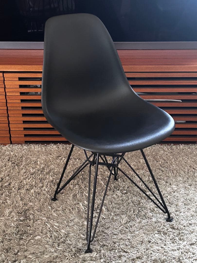 【美品】イームズ サイドシェルチェア ブラック 100%正規品