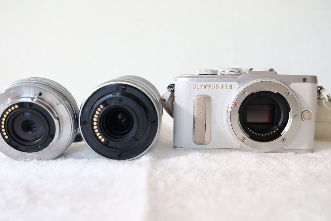 OLYMPUS PEN E-PL8 ダブルズームキット
