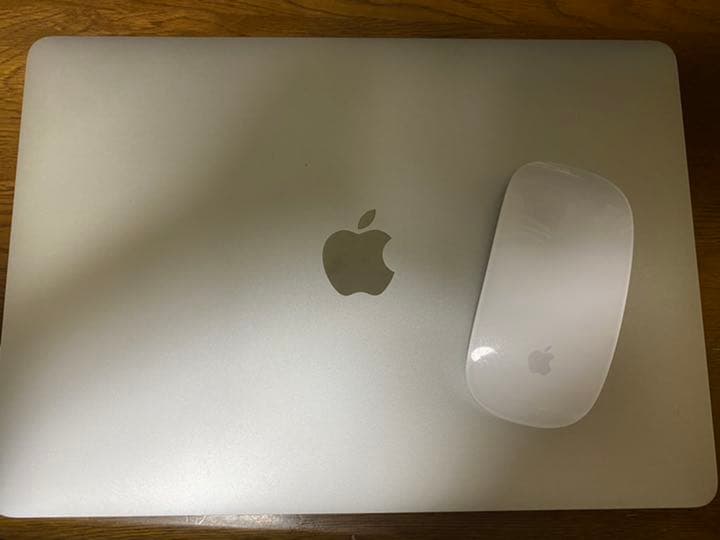 APPLE MacBook Pro 13インチ　値下げ希望の場合コメントください