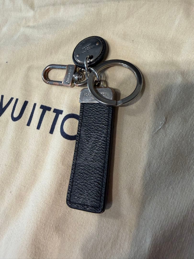 y*K様 ルイ・ヴィトン ブラックレザー 長財布とキーホルダーセット