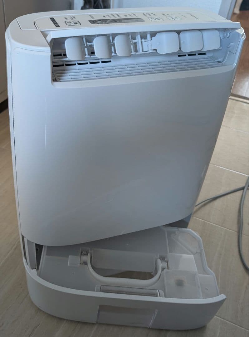 （専用）美品パナソニック 衣類乾燥除湿機 ナノイー搭載 F-YZTX60-W