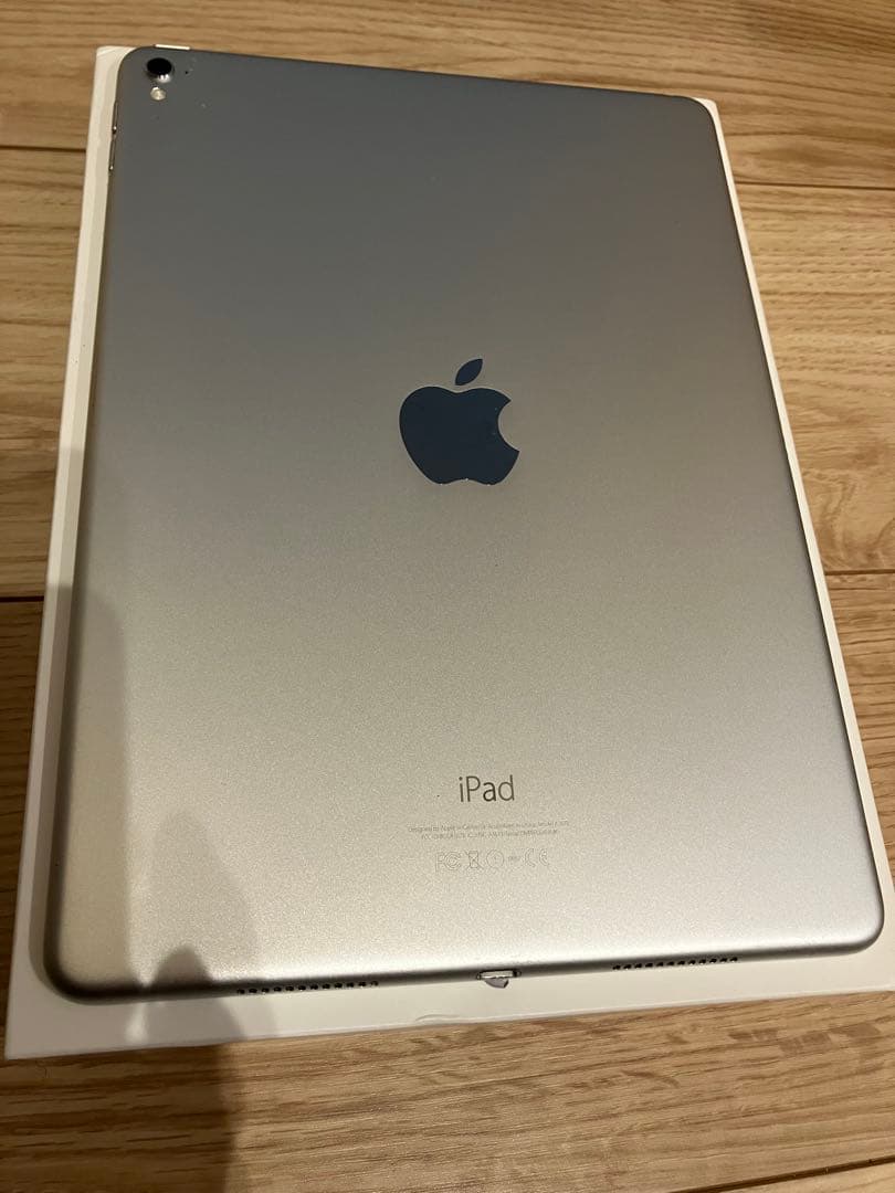 iPad Pro 9.7インチ　128GB Wi-Fiモデル