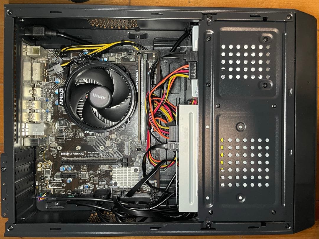 デスクトップパソコン　RYZEN5 2400G