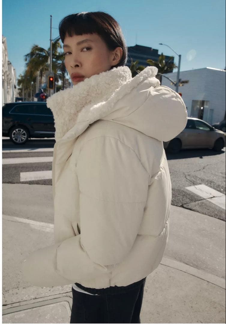 【ZARA】フェイクシープスキンフード付き撥水ウィンドブレーカー アノラック L