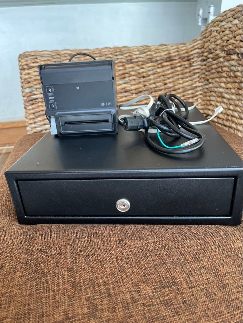 レジスター　プリンター　カードリーダー　ブラック