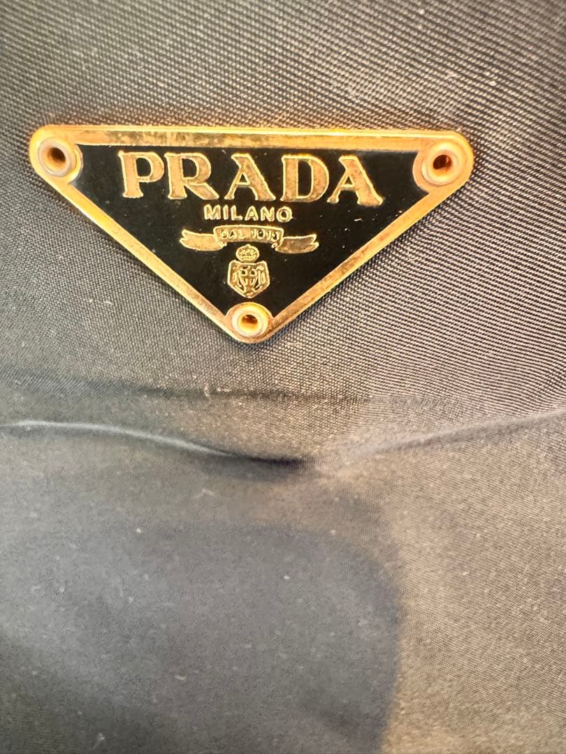 PRADA ナイロンバッグ 黒