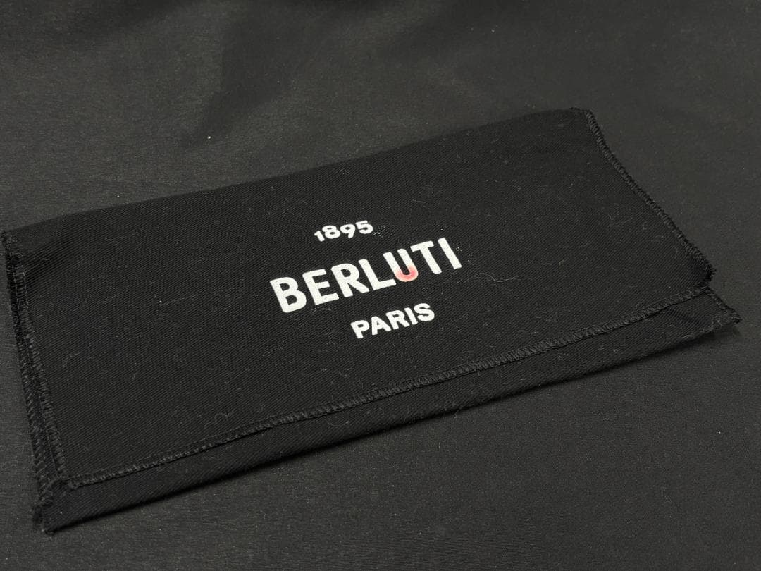 ベルルッティ イタウバ カリグラフィ レザー 長財布
