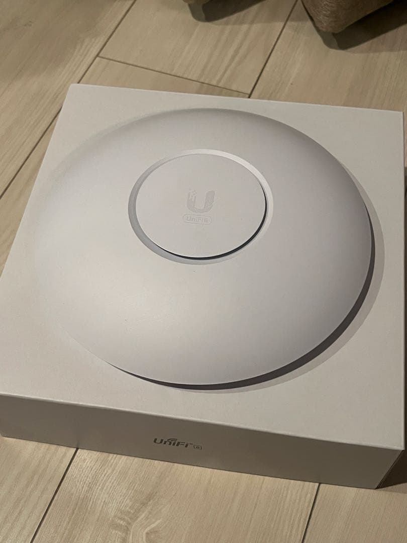 ②Ubiquiti UniFi U6 Pro 無線LANアクセスポイント