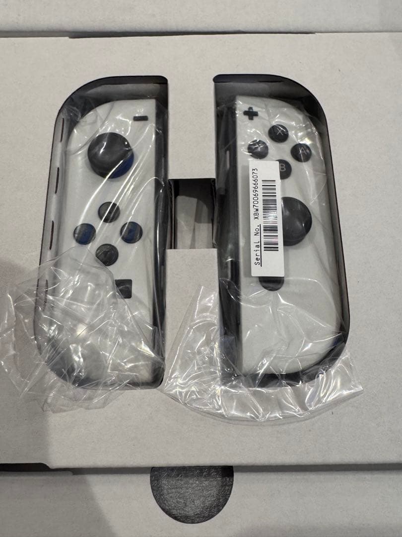 美品　任天堂Switch 有機ELホワイト