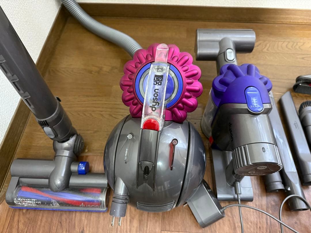 Dyson キャニスター掃除機 ハンディ掃除機　アタッチメント